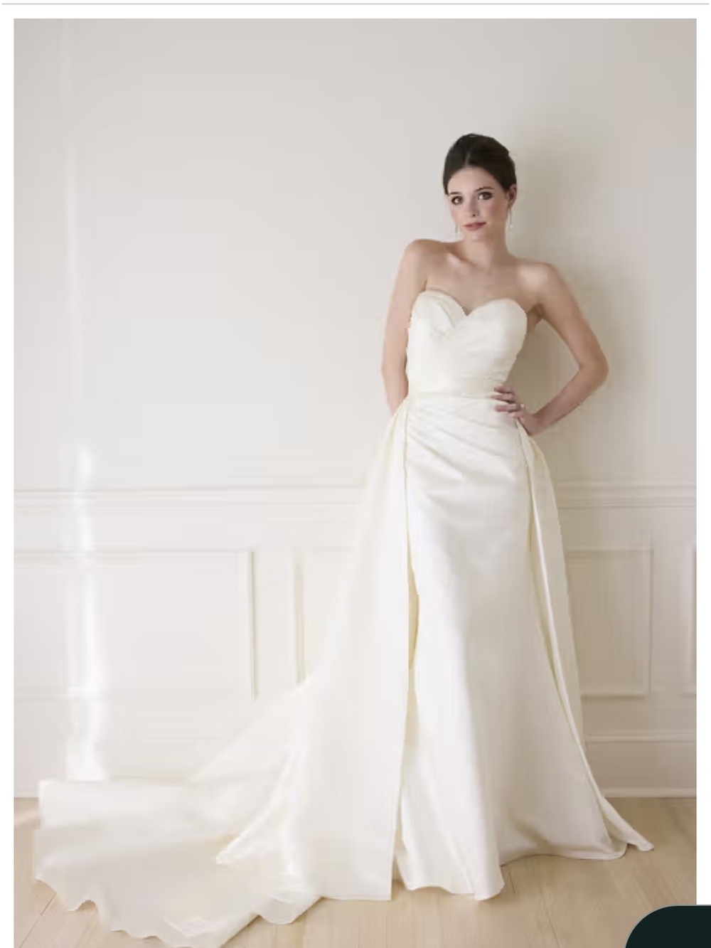 Strapless Ivory Satin Wedding Dress with Sweetheart Neckline